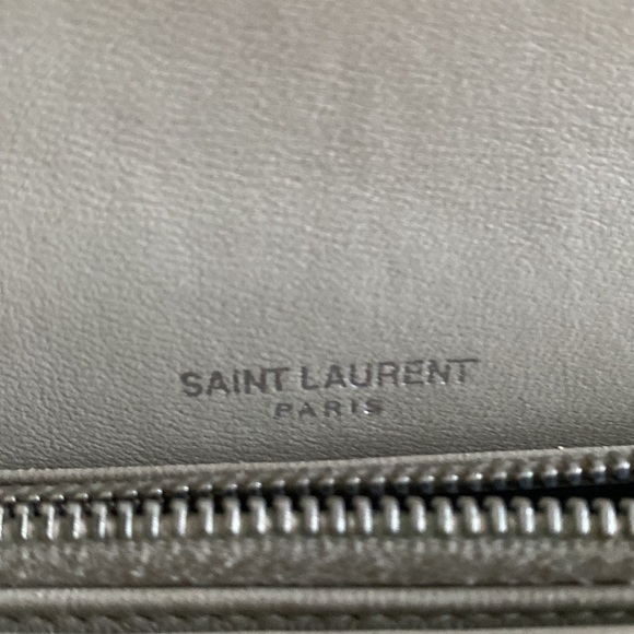 Saint Laurent wallet - Picture 10 of 11